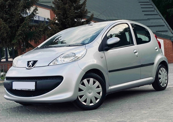 Peugeot 107 cena 10900 przebieg: 192000, rok produkcji 2008 z Sopot małe 277